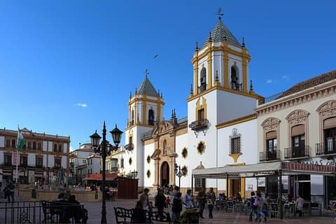 Andalusian Highlights: 5-Night Guided Tour from Madrid