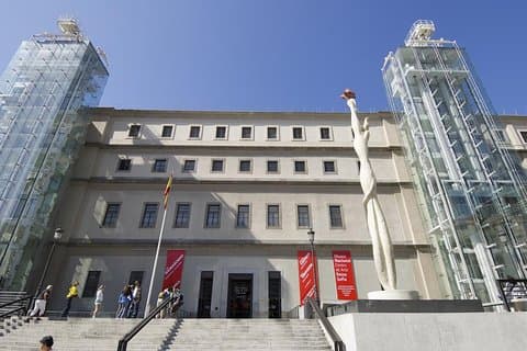 Private Tour: Reina Sofia Museum