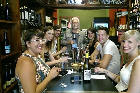 Private premium wine tasting with snacks in Valencia's old town