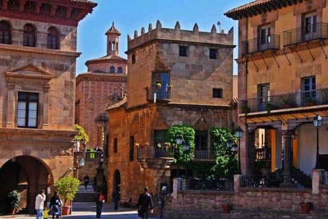 Pueblo Español