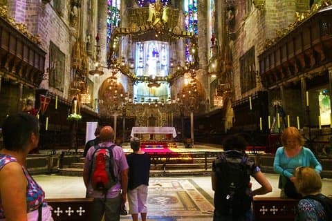 Gaudí and Modernist Art: Guided Tour in Palma de Mallorca