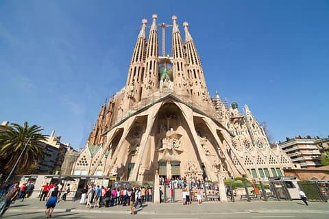 Best of Barcelona and Montserrat