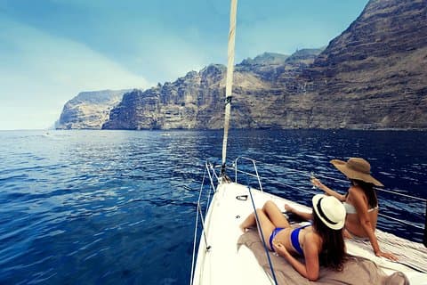Exclusive sailboat