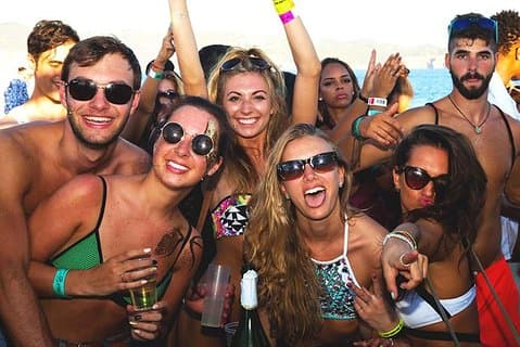 Sunset Boat Party with Djs - Float Your Boat