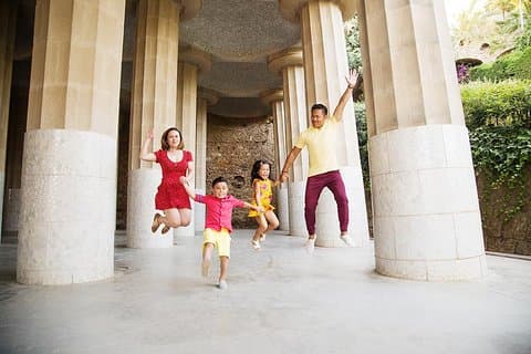 Park Guell Photoshoot Tour in Barcelona