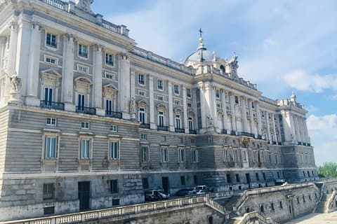 Prado and Reina Sofia skip the line