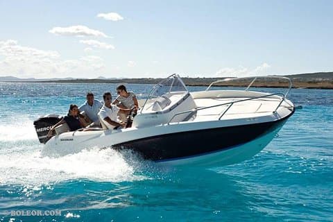 Boat rental Q605 'Helios' (150hp / 7p) - Can Pastilla