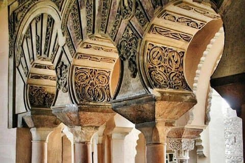 Skip the Line: Private Alcazaba & Gibralfaro with Nasrid Palaces