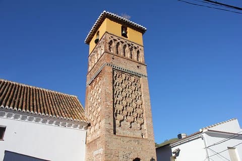 White Villages Tour in the Nerja area: Small-Group Tour and Lunch