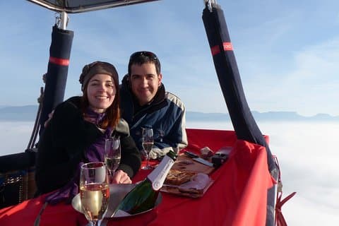 Love is in the Air !