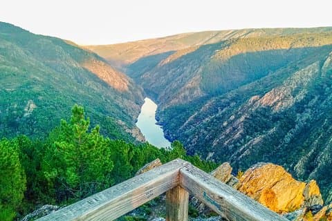 Sil River Canyon