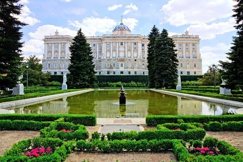 Royal Palace of Madrid Private Tour with Tickets