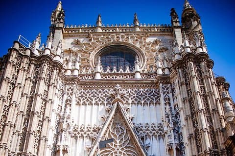Alcazar and Cathedral & Giralda of Seville. Skip The Line! Includes access tickets