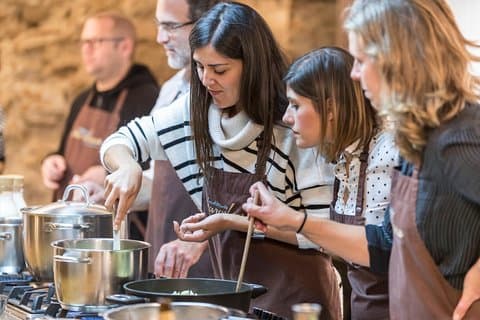 Market Gourmet Visit and Spanish Culinary Experience in Barcelona