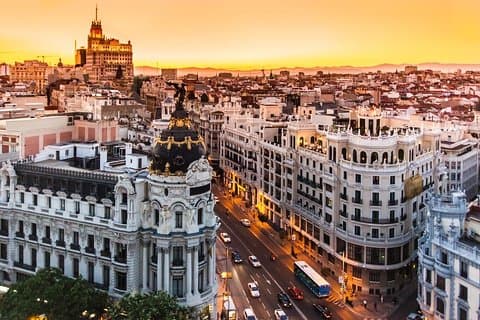 Private 2-Hour Sightseeing Tour in Madrid