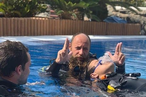 PADI Rescue Diver course at Puerto de Mogan