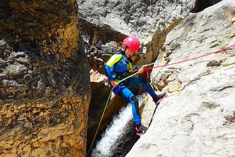 Canyoning with kid in Sierra de Guara
