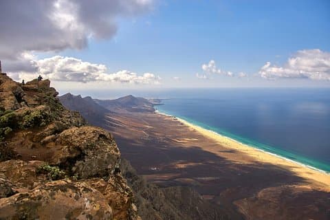 Fuerteventura: Cofete Beach and "Villa Winter" VIP Tour