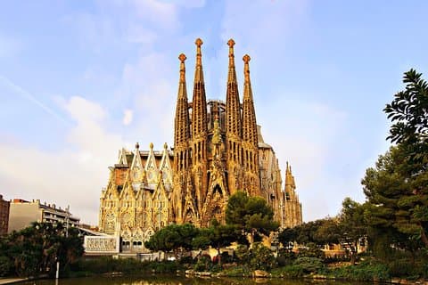 Barcelona & Montserrat Luxury Private Tour