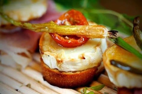 Madrid Private Tapas & Wine Tasting Tour