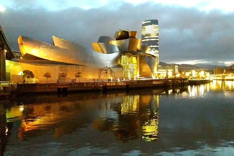 Bilbao: Guggenheim Like Never Before: VIP Access. Small Group.Top