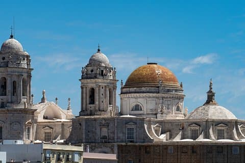 Cadiz Private Walking Tour with a Professional Guide