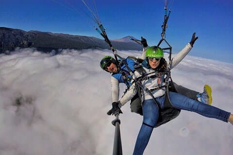 GOLD Paragliding Flight with Videos/Photos, T-shirt and Cava