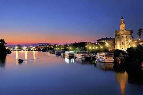 Seville Santa Cruz walking tour- by OhMyGoodGuide