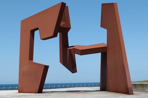 Explore the Instaworthy Spots of San Sebastian with a Local