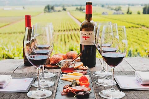 Private Full-Day Barcelona Tour to Pla de Bages with Wine & Oil Tasting