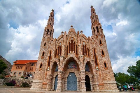 Guided tour of Vinalopó Castles and Wine Tasting