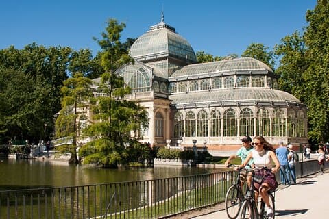 Electric Bike Rental with Phone Holder and Self Guided Tour