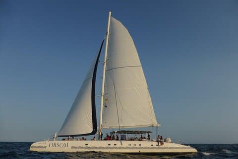 Jazz and Chill Out Sailing in Barcelona