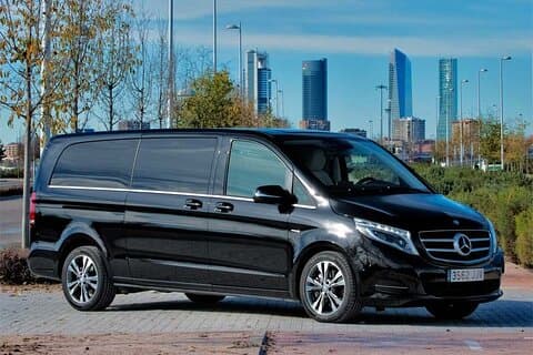 3-Hour Panoramic Tour of Madrid in Mercedes Viano with Guide