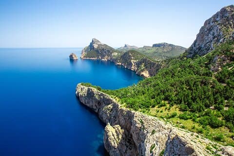 Formentor with boat trip + local market
