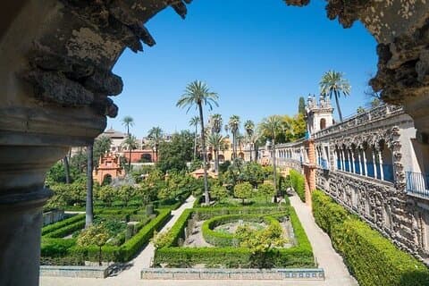 Roya Alcazar Gardens - Grutesco Gallery