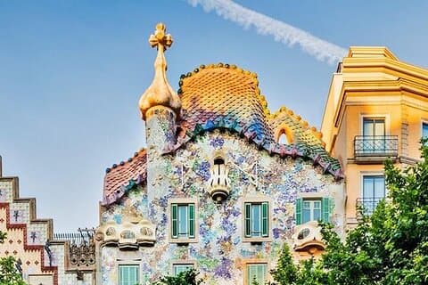 Private Casa Batlló & Skip-the-line + Official Licensed Guide