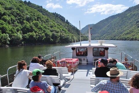 CATAMARAN RIDE