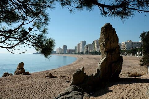 Private Transfer from Barcelona Airport to Platja d'Aro
