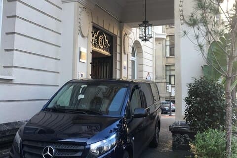 Tourist transfer Madrid & San Sebastian