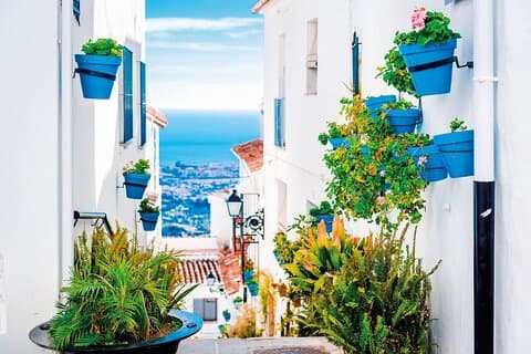 8-Day Tour to Andalusia and Relaxation on Costa del Sol