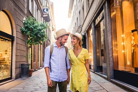 Private Romantic Walking Tour in Barcelona Gothic Heritage