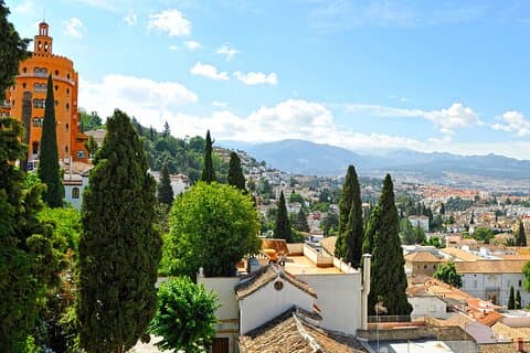 Granada’s Realejo District: A Self-Guided Tour of the Old Quarter