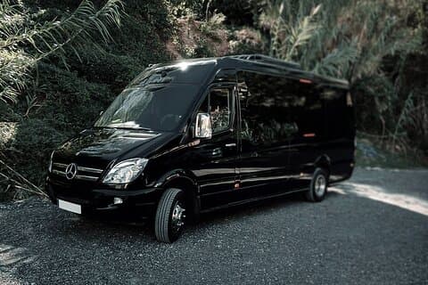 Private Transfer from the Airport to Barcelona or vice versa