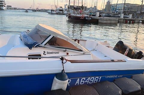 Barcelona Speedboat with Wakeboard and Tubing Option
