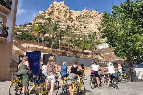 Alicante City Bike Tour: Beach & Central Market
