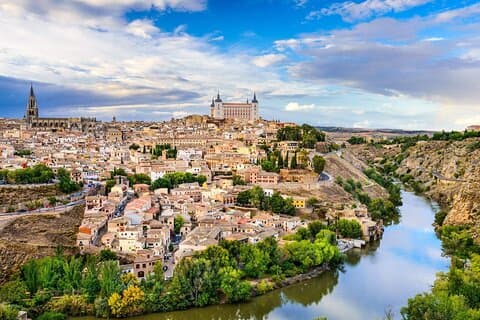 Toledo Day Trip from Madrid with Guided Tour and Free Time