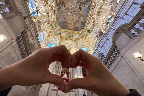 Madrid Royal Palace Private Guided Tour