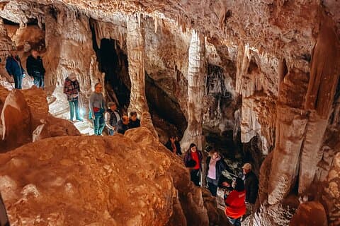 The Don Juan Caves and Júcar River Cruise from Valencia