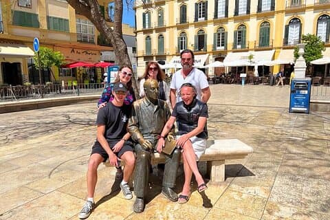 Picasso statue